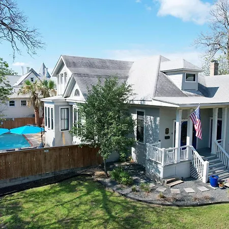 San Antonio Gem, Spacious Home With Pool In Desirable Monte Vista